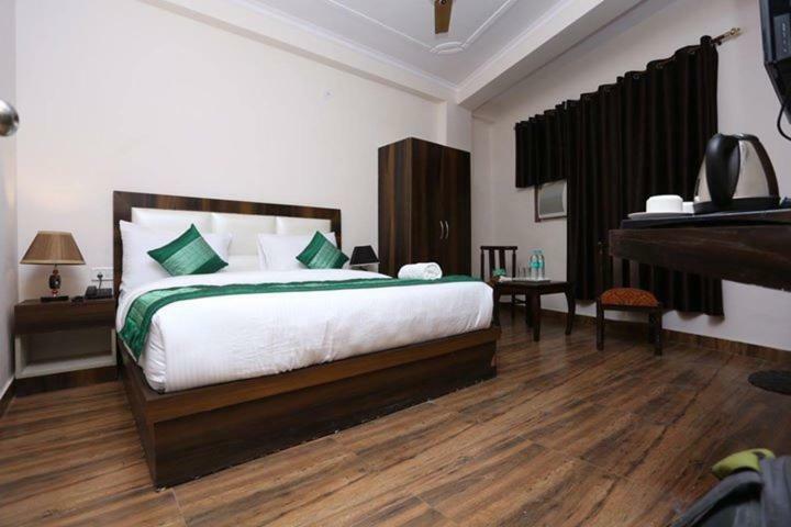 Hotel Sanca International New Delhi Extérieur photo